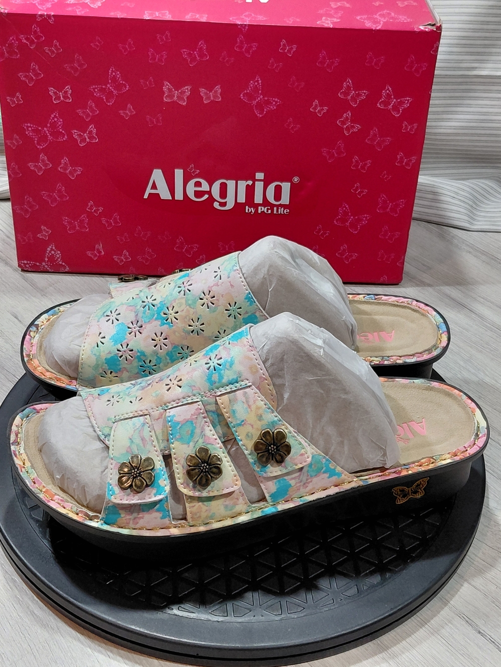 NEW Alegria Womens Julee Earth Goddess Slide Sandals Pastel Floral SIZE 9 Wide